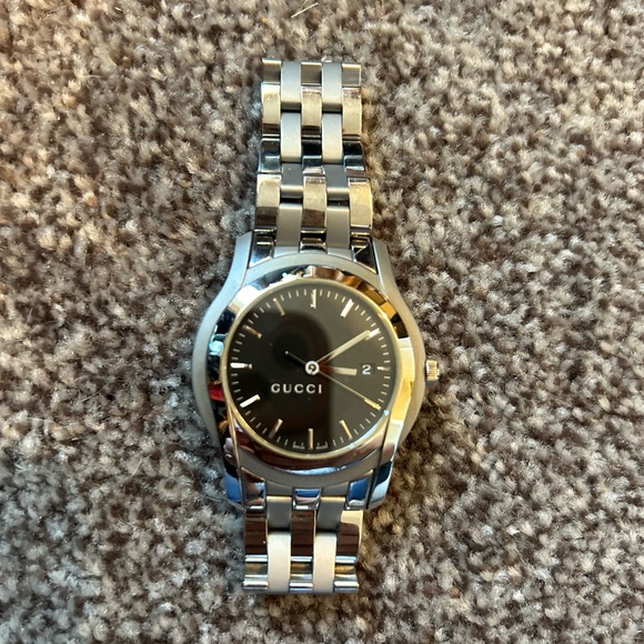 GUCCI 5500XL watch - Picture 2 of 5
